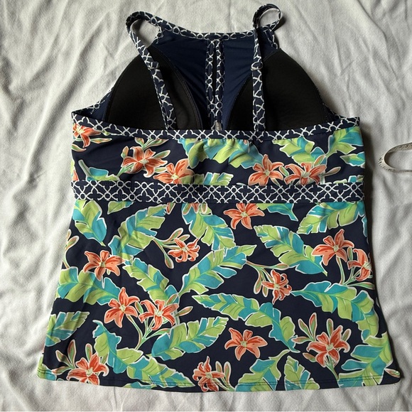 EUC. Women’s Lands' End Navy, Green, & Orange Floral Print Tankini (Size 18) - Picture 6 of 6